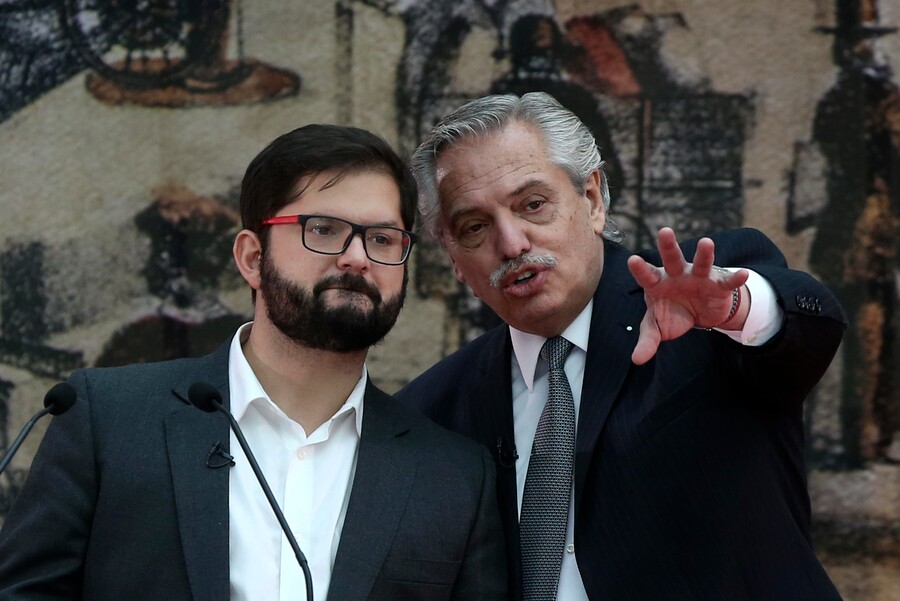La foto que Alberto Fernández subió con Boric en medio de crisis por audio filtrado