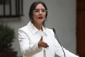 Ministra Vallejo: “La crisis es responsabilidad de las mismas isapres, no del Gobierno”