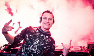 VIDEO| DJ Tiësto deleitó a su público con impecable presentación en el Movistar Arena