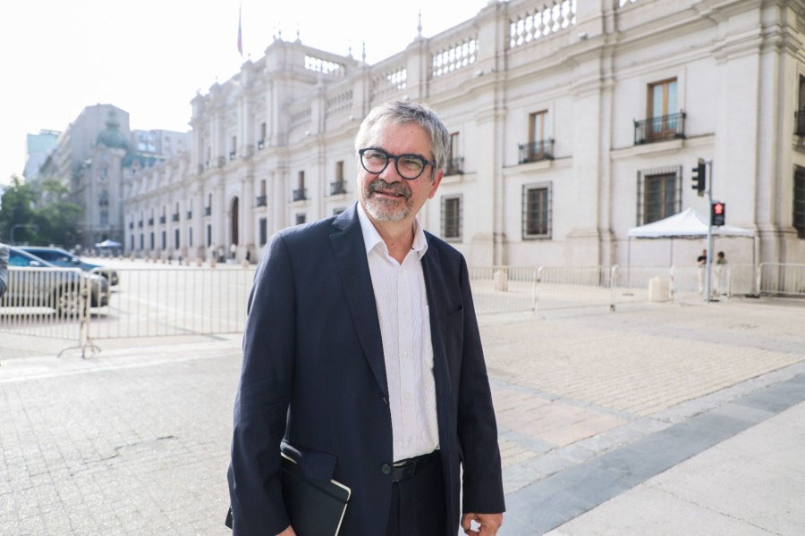 Mario Marcel contra La Tercera: Fuerte llamado de atención del ministro por editorial