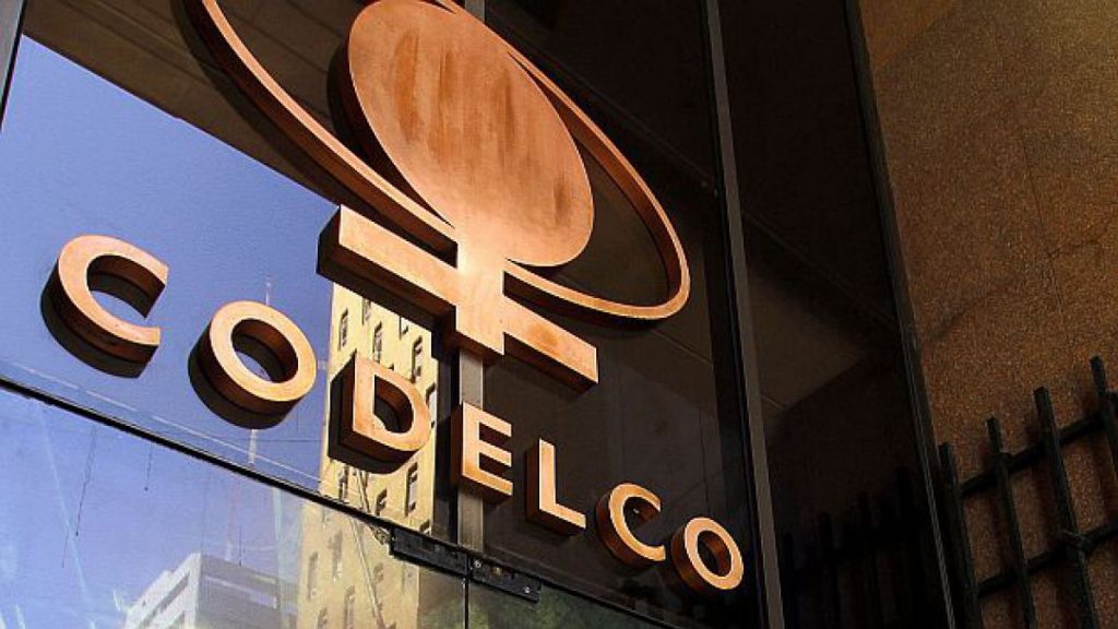 Corte de Santiago resolverá si Codelco paga más de $11 mil millones por rescindir contrato