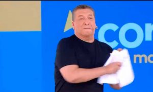 VIDEO| El hilarante arrebato de Julio César Rodríguez en pantalla: “Esta pauta no sirve”