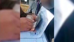 VIDEO| Ciudadano chino es detenido por intentar sobornar a Carabineros con 60 mil pesos