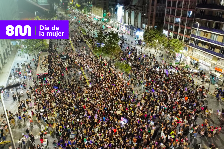 8M en Chile: Más de 350 mil mujeres marcharon con la consigna de «el patriarcado va a caer»
