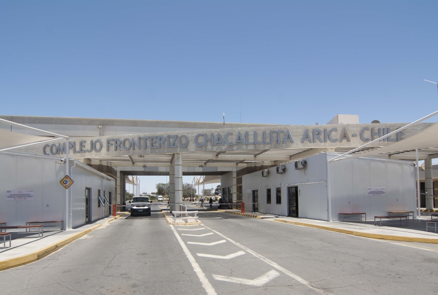 Gobierno boliviano: Militarización en frontera con Chile «no afecta» migración regular