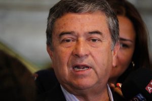 Oficialismo anuncia que respetará acuerdo y Coloma asoma como próximo presidente del Senado