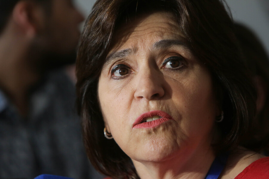 Ana Lya Uriarte renueva licencia médica y genera inquietud en La Moneda