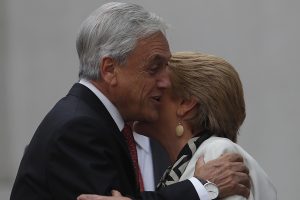 Golpe a Bachelet y Piñera: Propuestas en Comisión Experta les impediría reelección