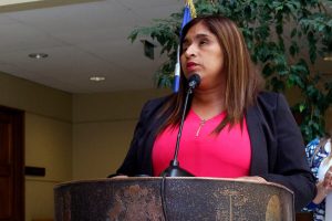 Senadora Campillai confirma acciones legales tras reiterativos ataques de Cordero