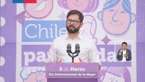 Sala Cuna para Chile y anticonceptivos a bajo costo: Anuncios del Gobierno este 8M