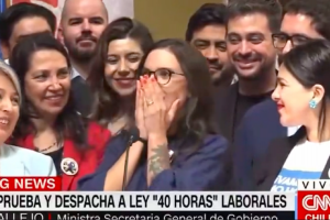 VIDEO| La emoción de la ministra Vallejo tras aprobarse el proyecto de 40 Horas