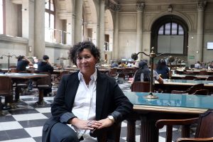 ¿Quién es Soledad Abarca? Trayectoria de la nueva directora de la Biblioteca Nacional