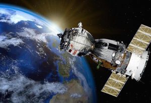 Astrónomos chilenos advierten: basura espacial aumenta y complica observación astronómica