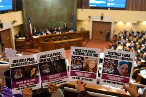 Política sobre femicidios en Chile es destacada en México, país marcado por violencia y machismo