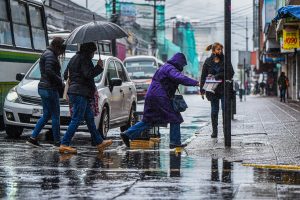 Lluvia en Santiago: Anuncian posibles precipitaciones de importancia para esta semana