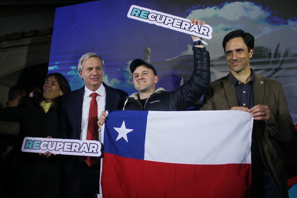 Republicanos con las llaves del Consejo: El mega-bloque de derecha que tienta a Chile Vamos