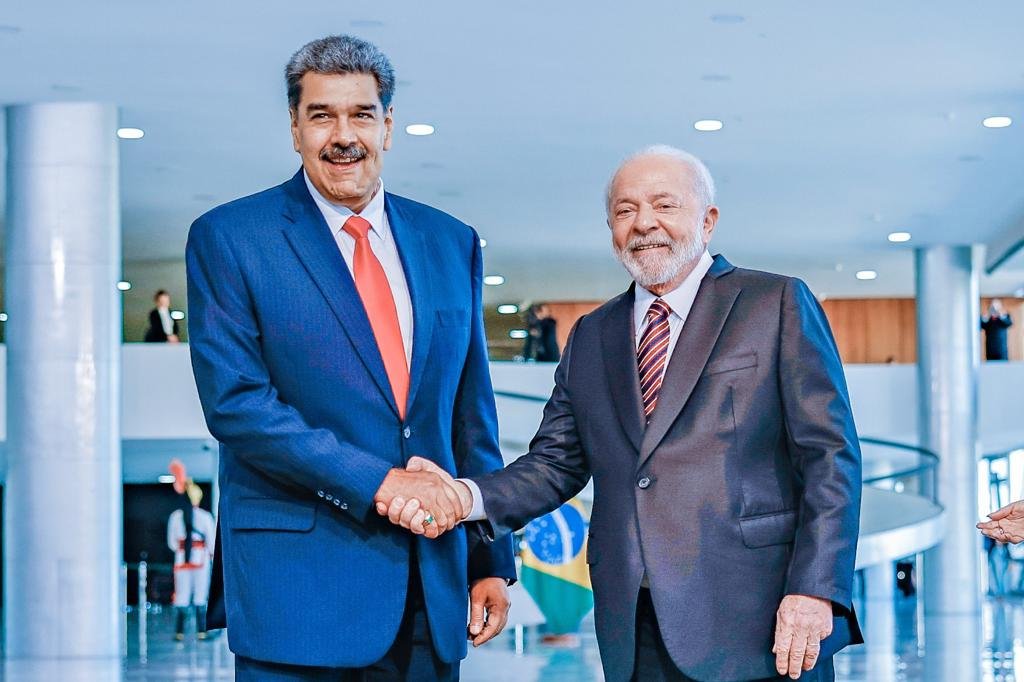 Lula arremete contra Guaidó tras recibir a Maduro: Fue "lo más absurdo"