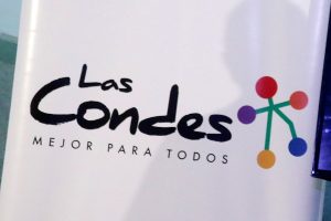 PDI allana municipio de Las Condes tras denuncias por compra de terreno para Cesfam