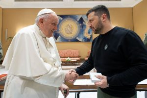 Zelenski se reunió con el papa Francisco: Conversaron 40 minutos en el Vaticano