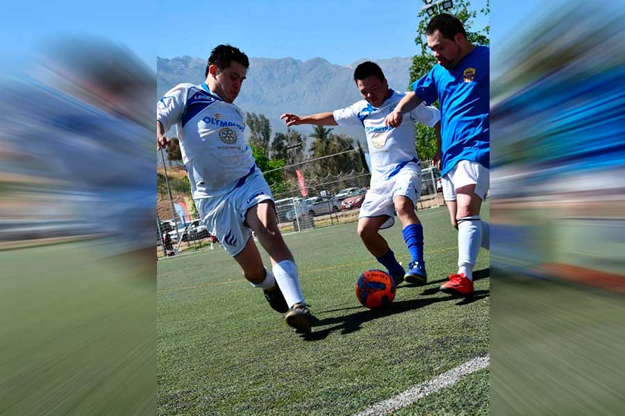 Gobierno Regional de O’Higgins financia participación de selección de fútbol down en Colombia