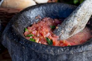 Revista culinaria internacional elige al Chancho en piedra como la mejor salsa del mundo
