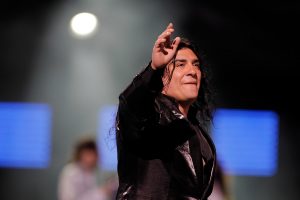 Conmoción por muerte de Cristián Rodríguez: Mundo de la música despide a vocalista de Garras de Amor