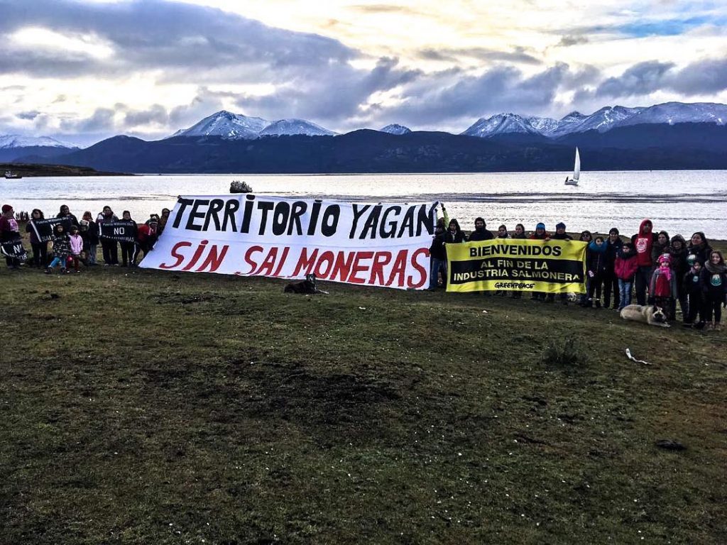 Comunidades de Chile y Argentina contra salmoneras. 