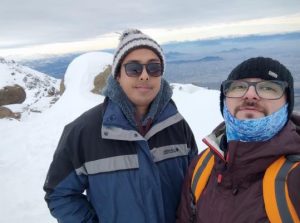 Toman contacto con jóvenes desaparecidos en Cajón del Maipo: Subieron a volcán San José