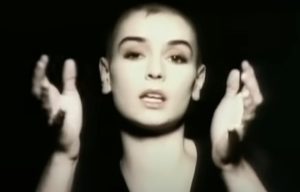 Piden autopsia para esclarecer muerte de Sinéad O'Connor en su nueva casa de Londres