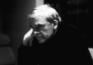 Muere Milan Kundera, el escritor checo que eligió Francia "para nunca dejar de ser libre"
