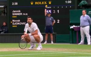 VIDEO| La extraña razón por la que le anularon un punto a Djokovic: Igual pasó a la final de Wimbledon