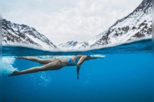 VIDEO| La Sirena de Hielo va por reto de los siete mares: De madrugada arranca nado en Japón