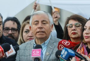 Profesores en paro indefinido: Movilización involucraría a 5 mil establecimientos en Chile