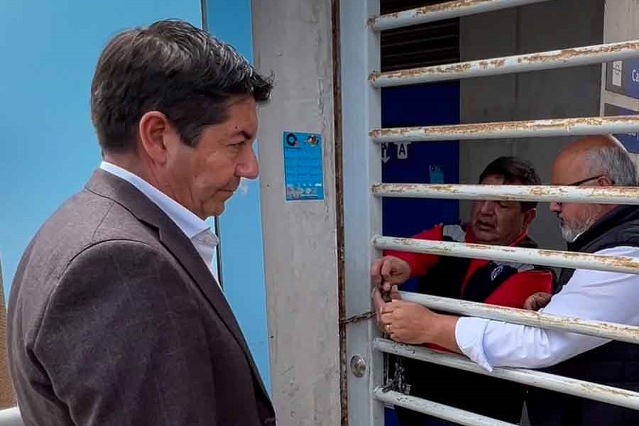 Alcalde de Antofagasta se presenta ante la justicia para evitar detención