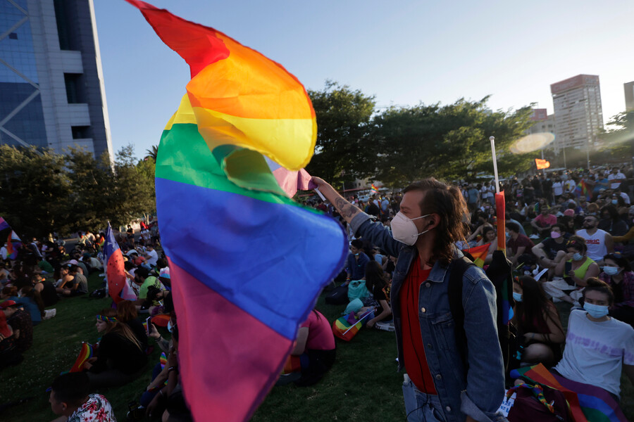 Chile registró en 2023 una cifra histórica de denuncias por homo y transfobia, según ONG