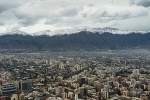 Lluvia en Santiago: Precipitaciones regresarán a la capital durante esta semana