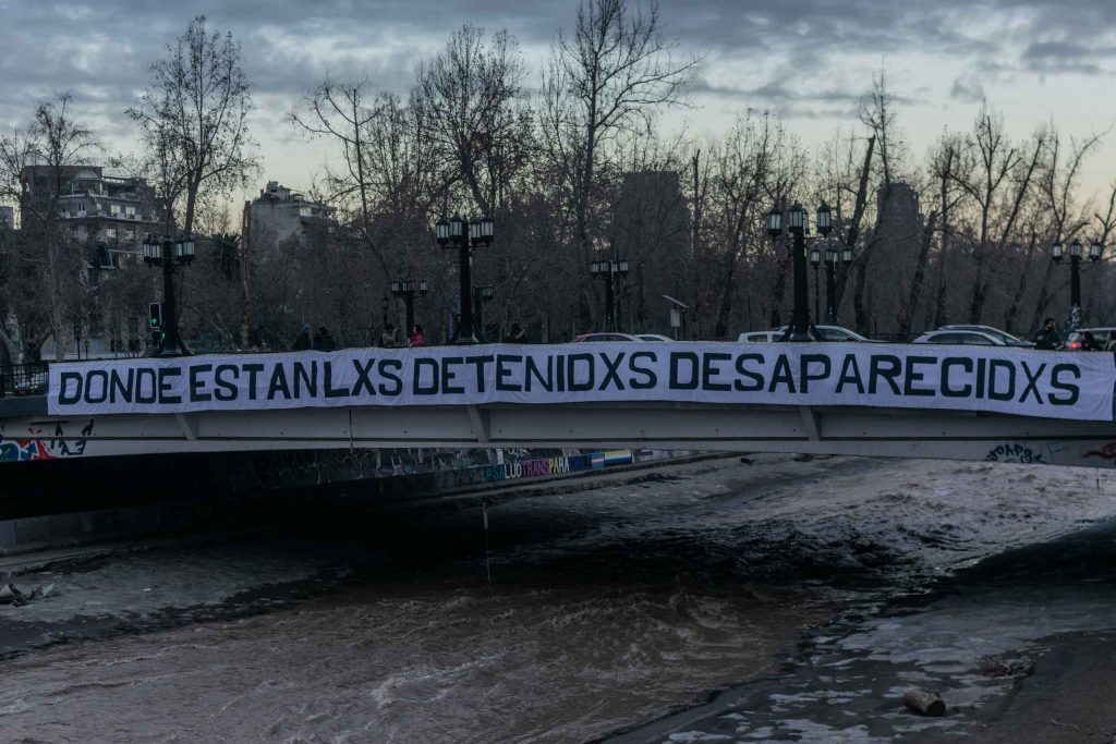 «Que digan dónde están»: Lienzos colgados en Día Internacional Detenido (a) Desaparecido (a)