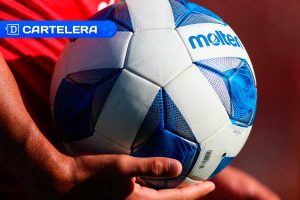 Cartelera de Fútbol por TV: Chilenos en Europa League e importante duelo en Primera B