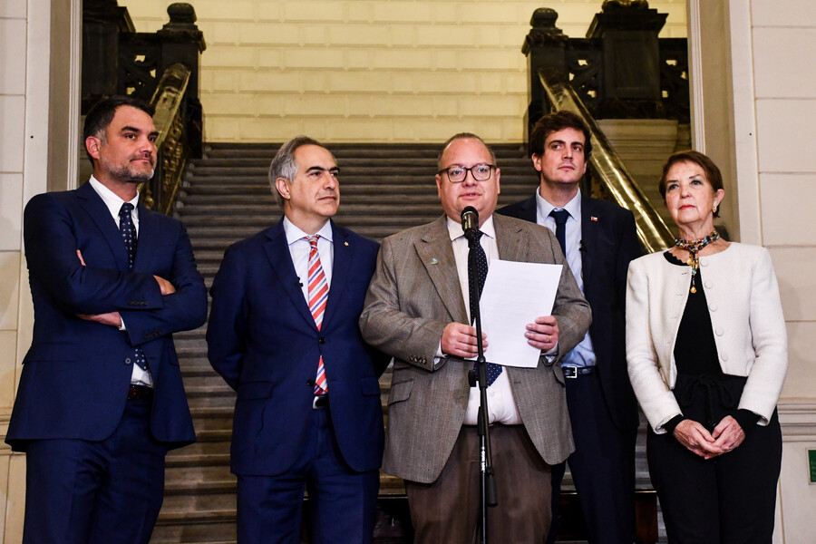 Compromiso “oportunista y vacío”: Críticas a Chile Vamos por declaración del 11-S