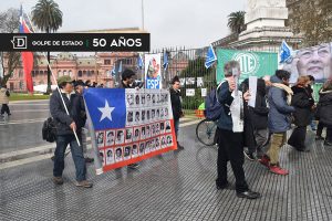 Comisión de DD.HH. de chilenos en Argentina conmemora los 50 años y critica negacionismo