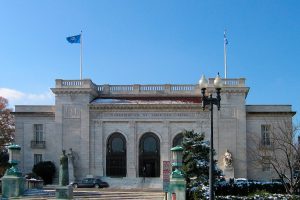 OEA homenajea a Salvador Allende y da su nombre a puerta principal de sede en Washington