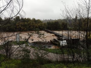 Río atmosférico previo al '18: Cuatro regiones afectadas con lluvias e inundaciones