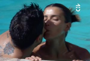 VIDEO| "Gran Hermano": Sebastián y Coni insisten en besarse ante incredulidad de la audiencia