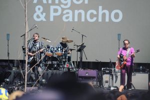 VIDEO| Así fue el primer show con formación original de Los Tres en Concepción