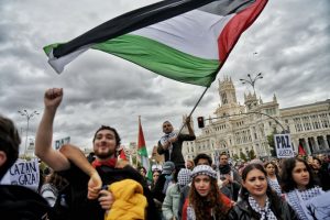 Gobierno de la Autoridad Palestina presenta su dimisión al Presidente Mahmud Abás