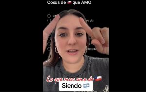 VIDEO| “En Argentina se chorearon todo”: Tiktokera trasandina revela lo que ama de Chile