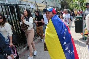 Venezuela vive multitudinarias elecciones primarias opositoras con miras al 2024