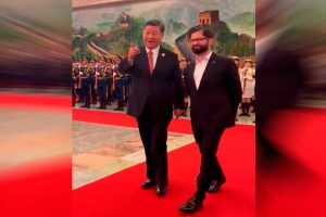 Boric en China: Invita a Xi Jinping a Antártica y valora la cooperación internacional