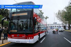 Santiago 2023 con sello verde: Buses eléctricos de dos pisos debutan en la ciudad