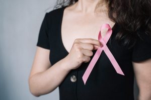 Mes del cáncer de mama llega con 1.600 mamografías gratis: Conoce cómo acceder a ellas